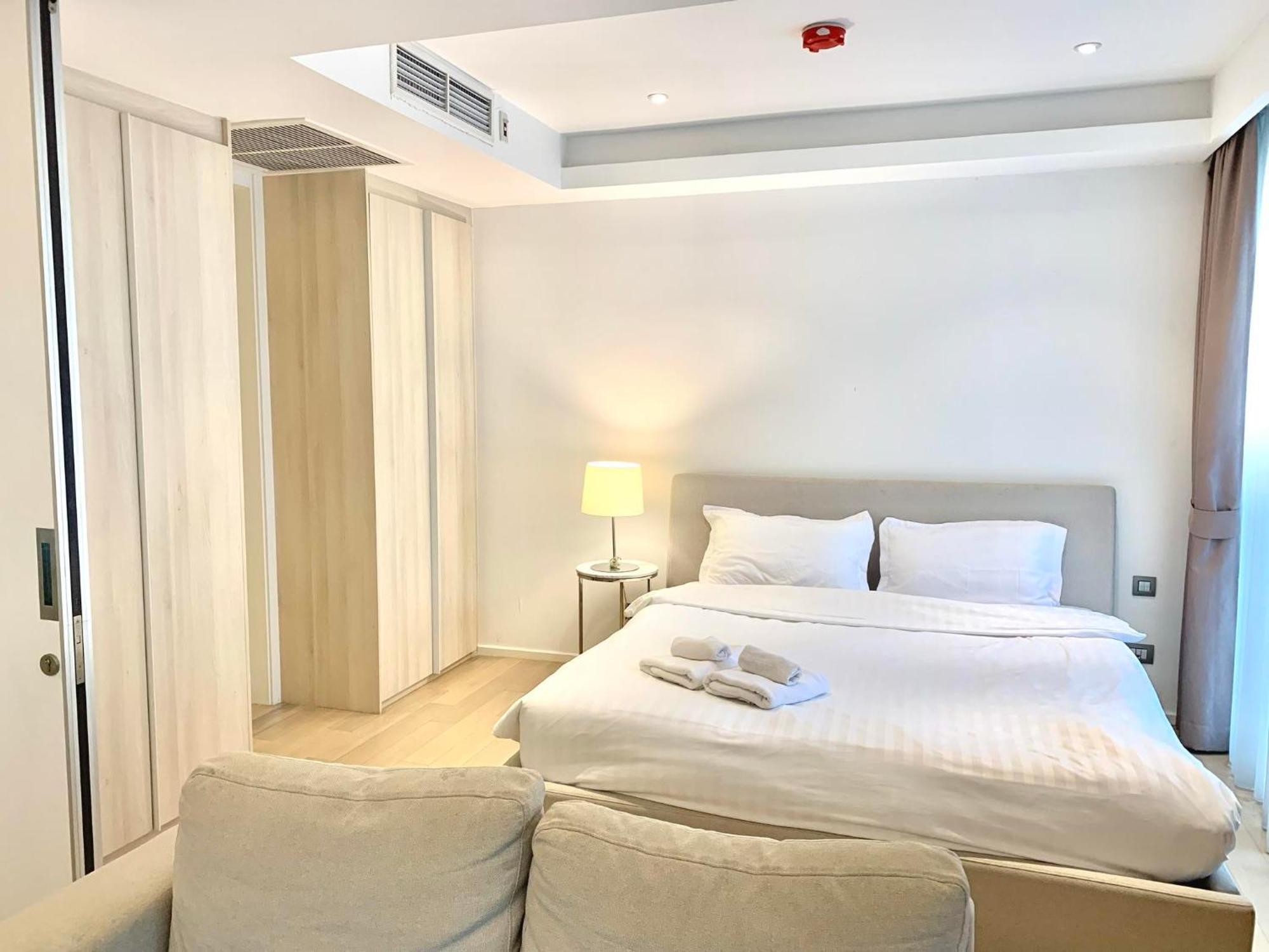 شقة Sukhumvit 11#Luxury#Pool#Gym#Bts Nana&Mrt Sukhumvit#1Br#Max2Ppl بانكوك المظهر الخارجي الصورة