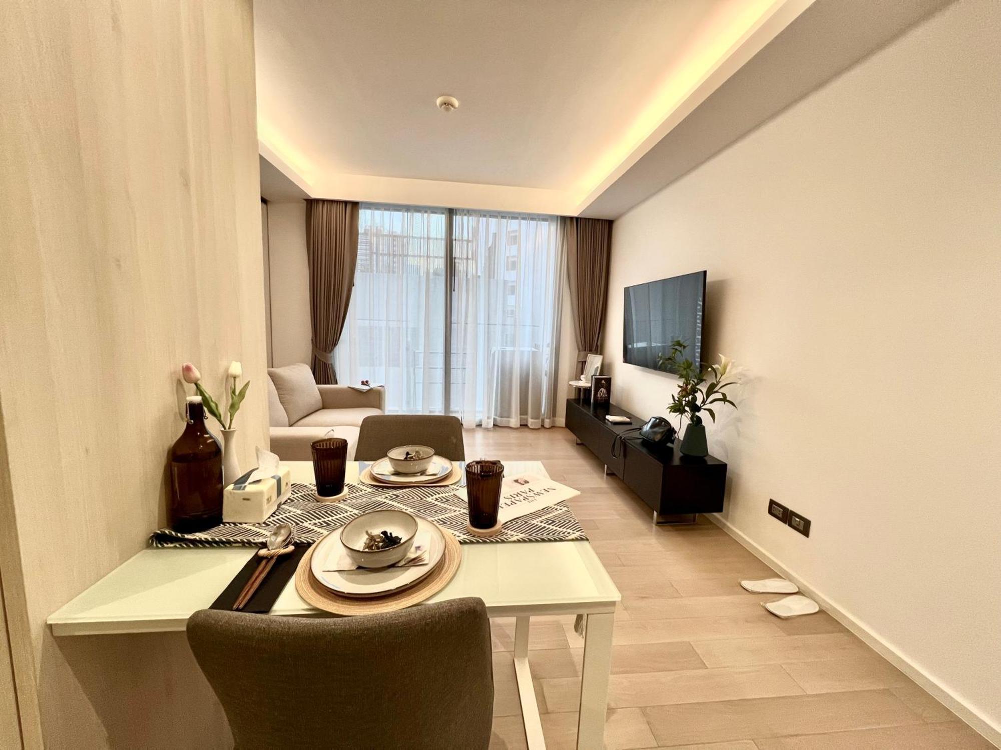 شقة Sukhumvit 11#Luxury#Pool#Gym#Bts Nana&Mrt Sukhumvit#1Br#Max2Ppl بانكوك المظهر الخارجي الصورة