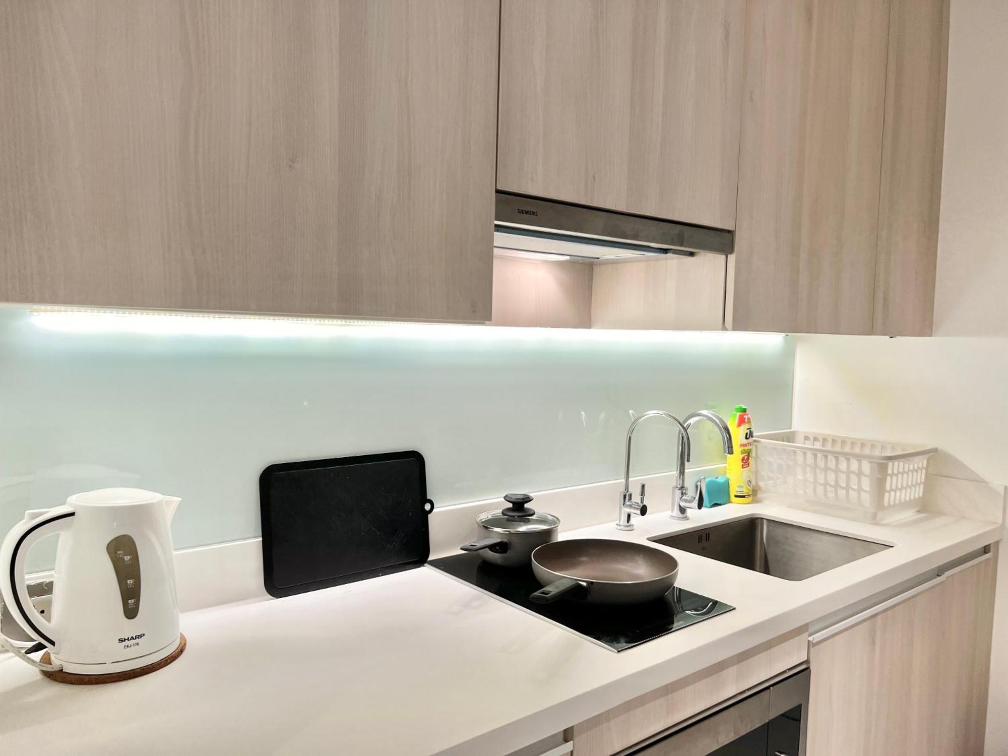 شقة Sukhumvit 11#Luxury#Pool#Gym#Bts Nana&Mrt Sukhumvit#1Br#Max2Ppl بانكوك المظهر الخارجي الصورة