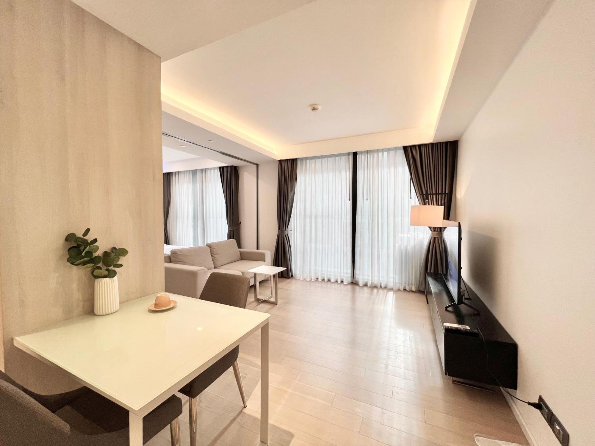شقة Sukhumvit 11#Luxury#Pool#Gym#Bts Nana&Mrt Sukhumvit#1Br#Max2Ppl بانكوك المظهر الخارجي الصورة