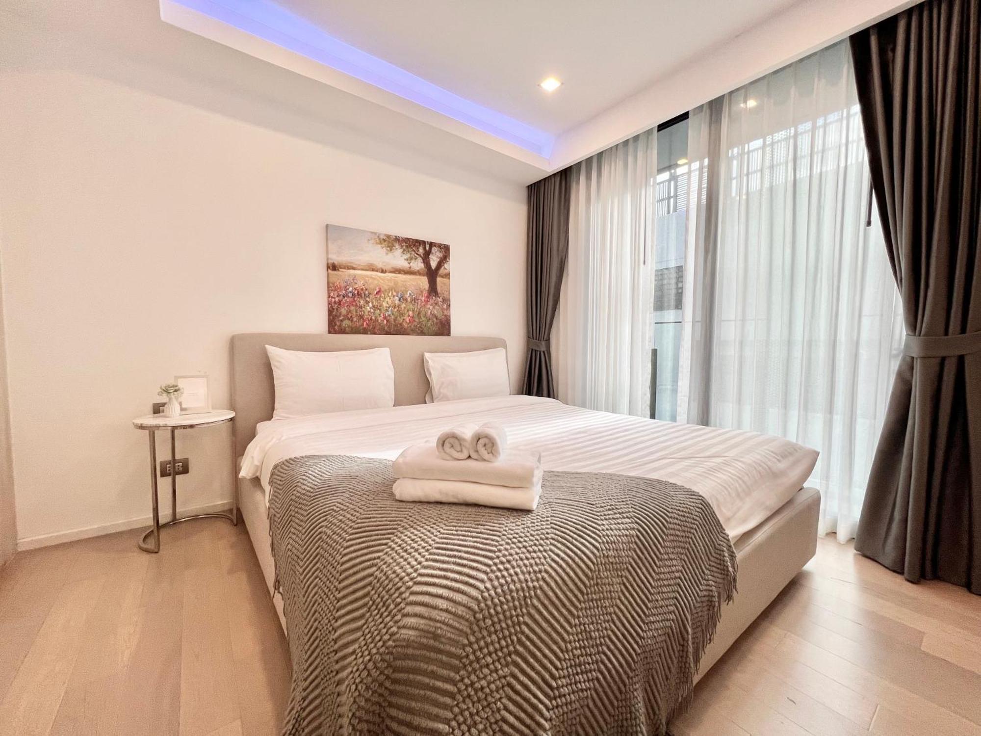 شقة Sukhumvit 11#Luxury#Pool#Gym#Bts Nana&Mrt Sukhumvit#1Br#Max2Ppl بانكوك المظهر الخارجي الصورة
